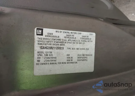 2001 Chevrolet Express G3500 из США, поврежденный, VIN 1GAHG39R211200819